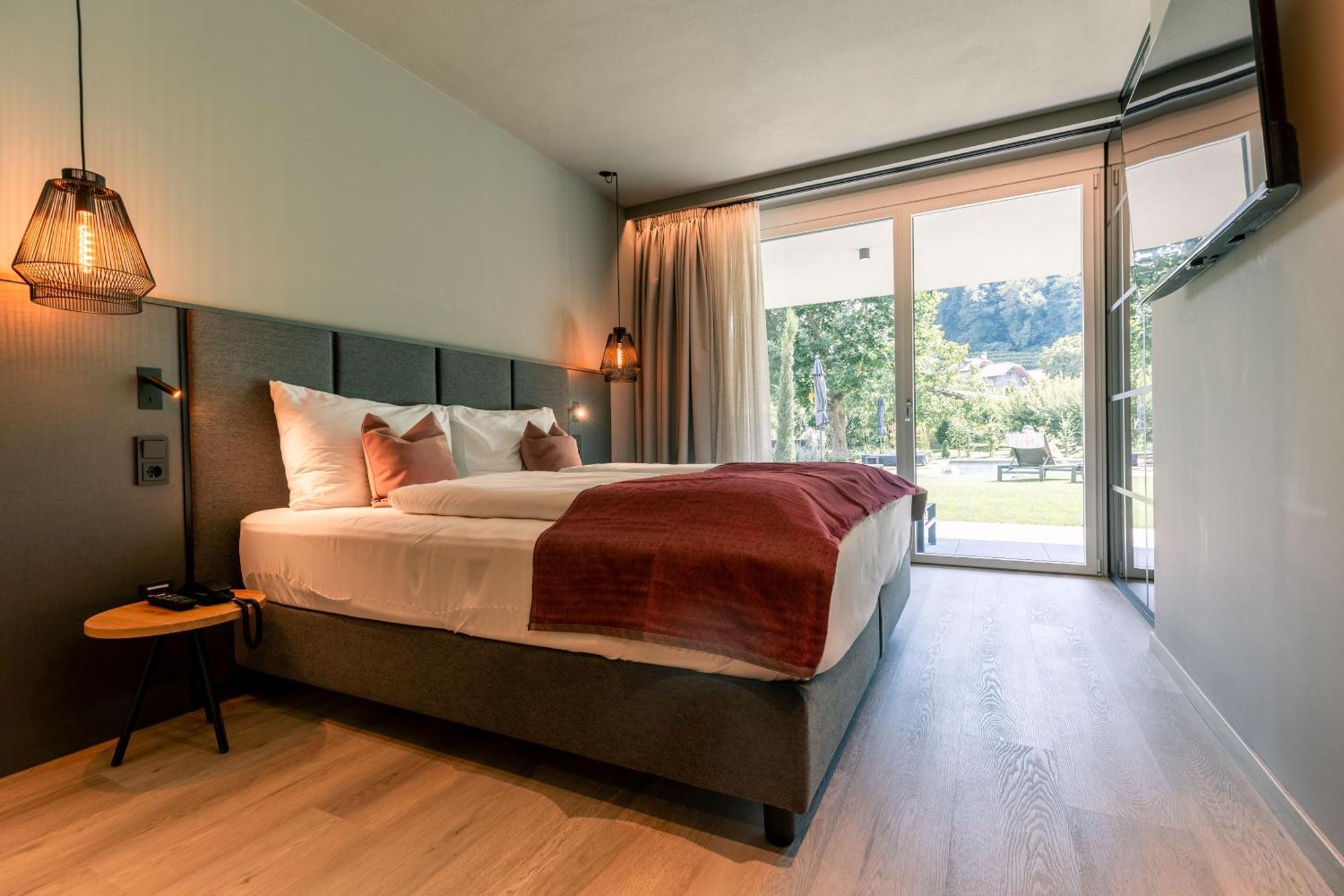Belia Lofts - Adults Only - Apartments Appiano Sulla Strada Del Vino Kültér fotó