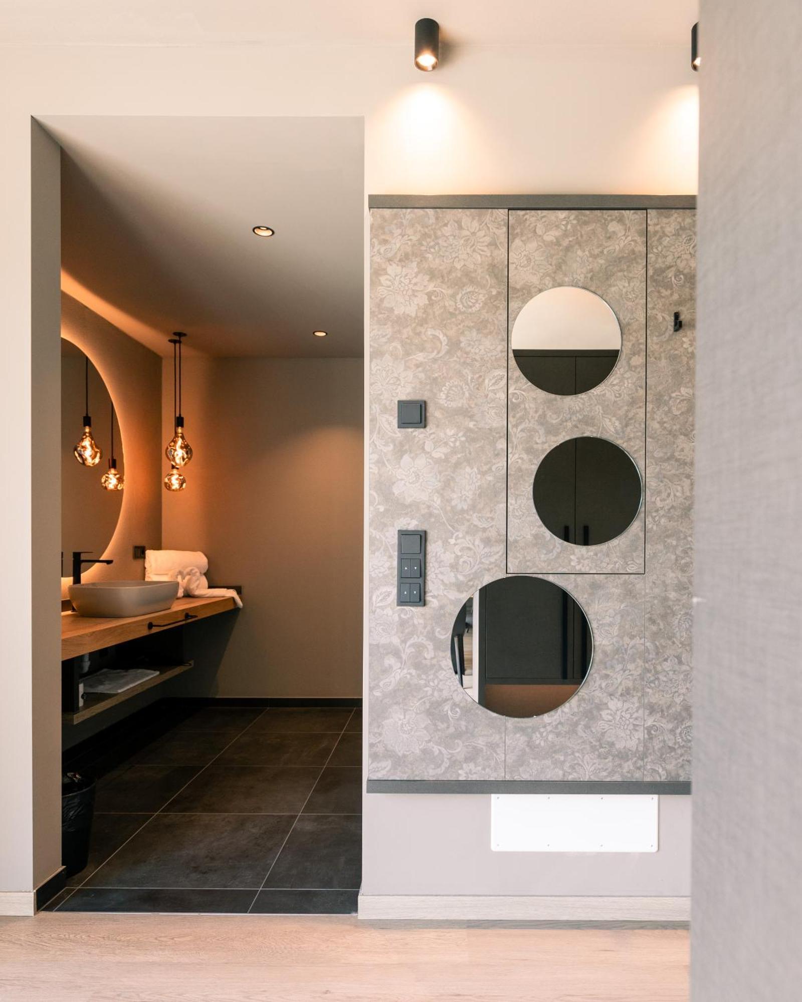 Belia Lofts - Adults Only - Apartments Appiano Sulla Strada Del Vino Kültér fotó