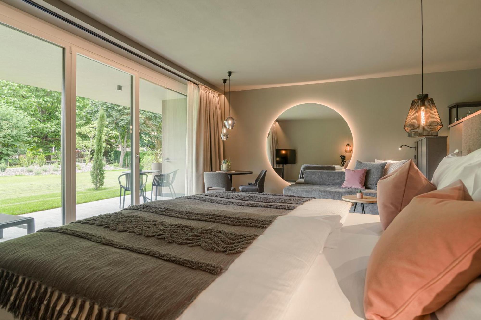 Belia Lofts - Adults Only - Apartments Appiano Sulla Strada Del Vino Kültér fotó