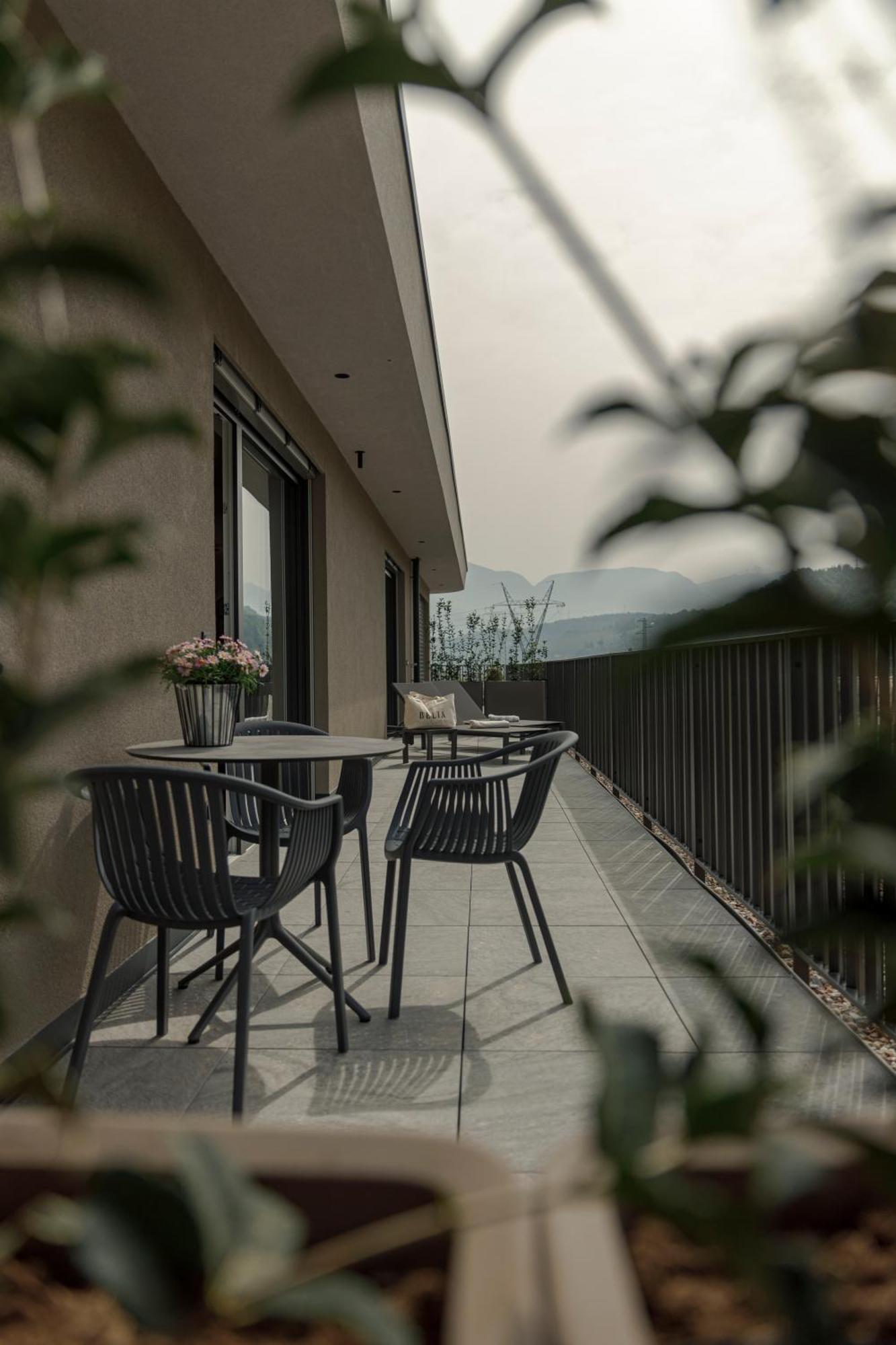Belia Lofts - Adults Only - Apartments Appiano Sulla Strada Del Vino Kültér fotó