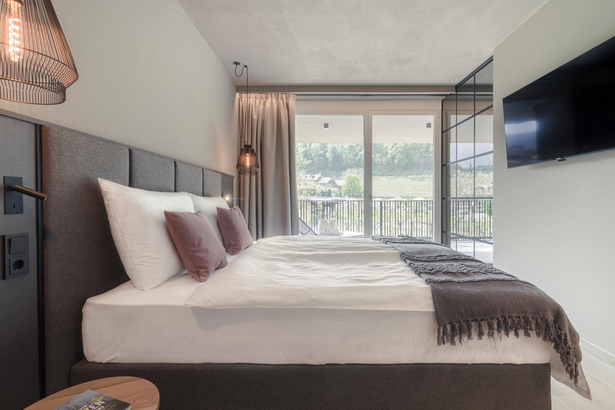 Belia Lofts - Adults Only - Apartments Appiano Sulla Strada Del Vino Kültér fotó